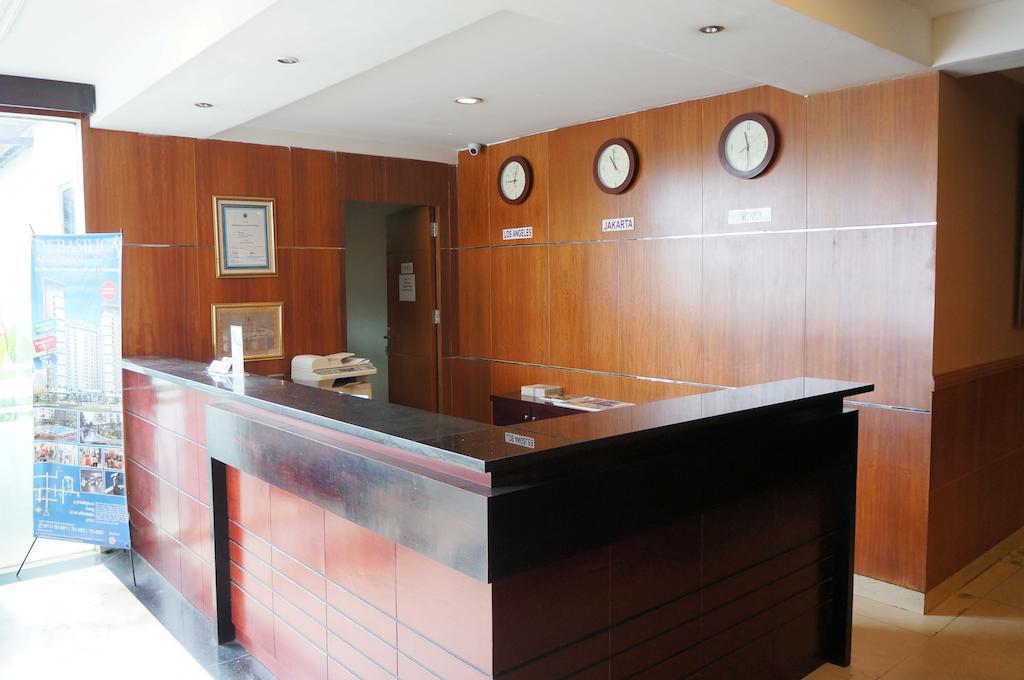 Feodora Airport Hotel